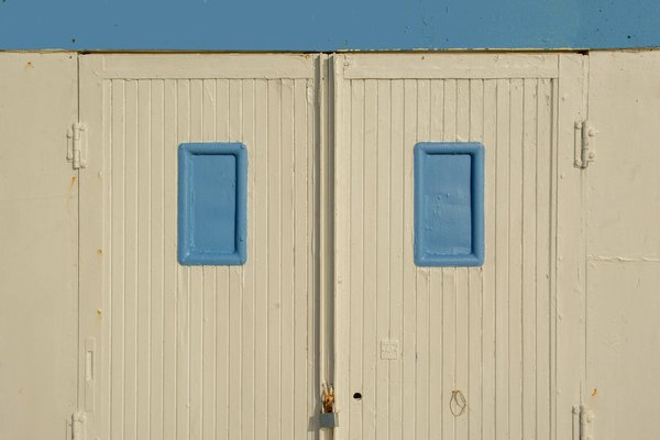 Quelles croisières permettent de découvrir les traditions artisanales des îles Grecques?